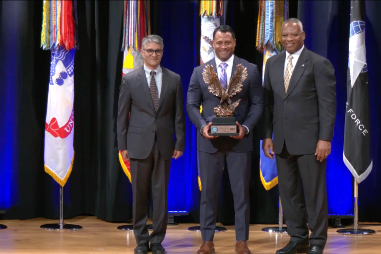 Sherpa6_FreedomAwardRecipient_2024_CEOJoeDames-2