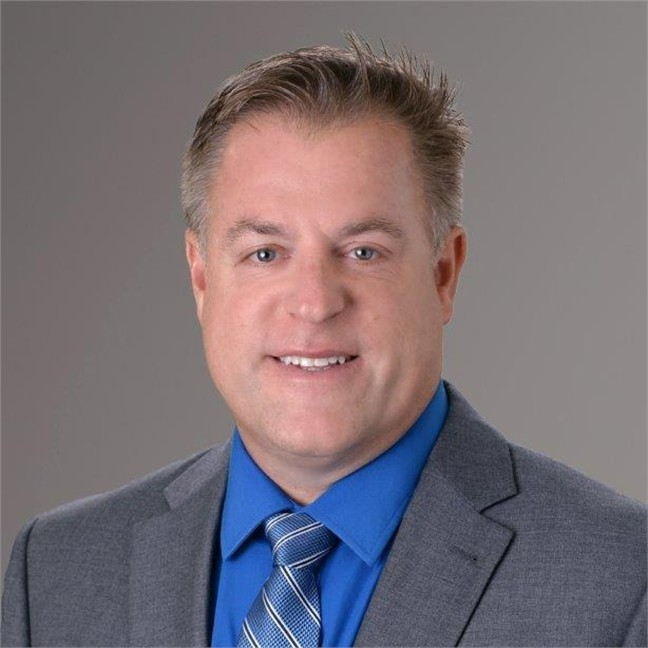 T James – Headshot Photo